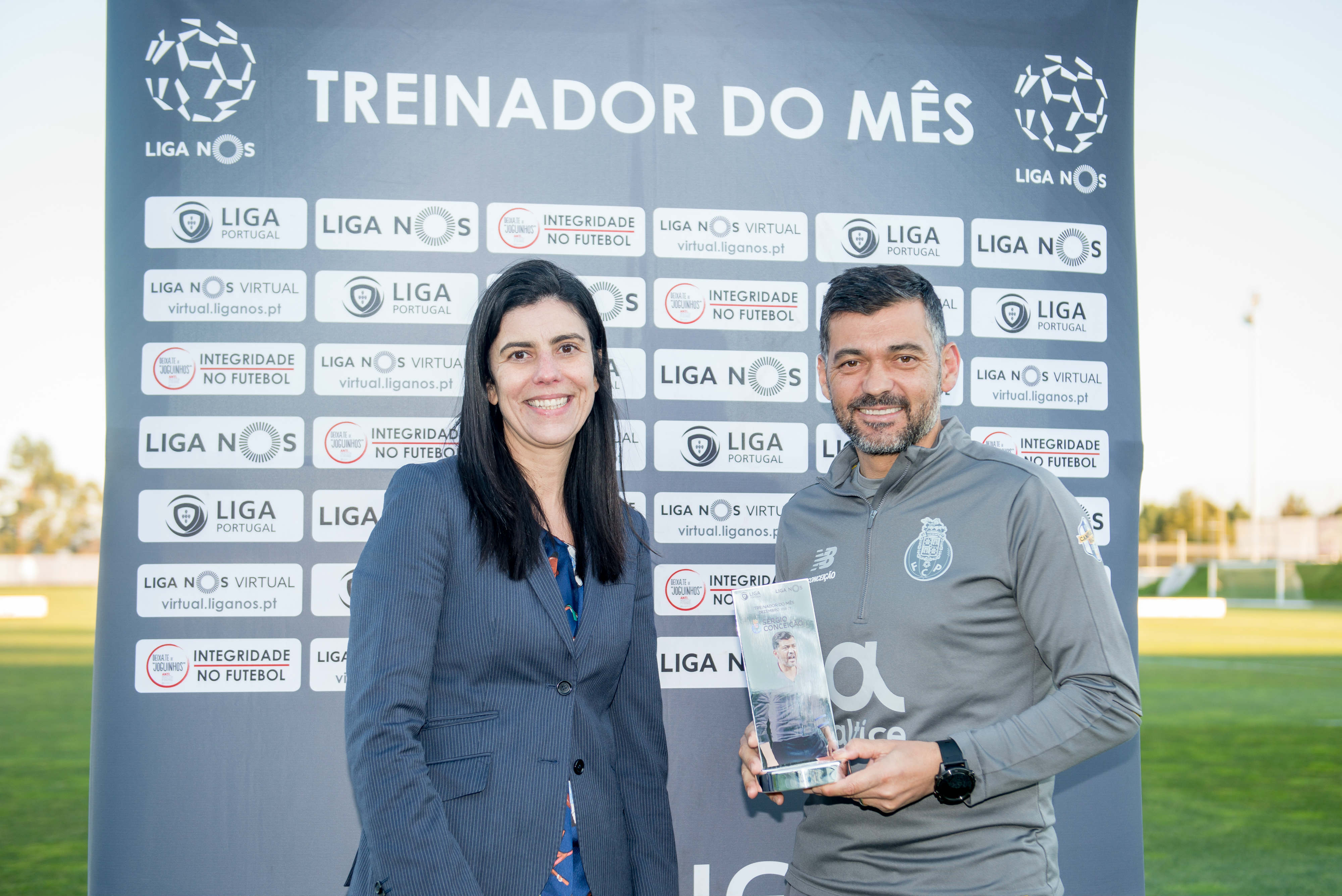 File:Liga Portuguesa de Futebol Profissional, Porto.jpg