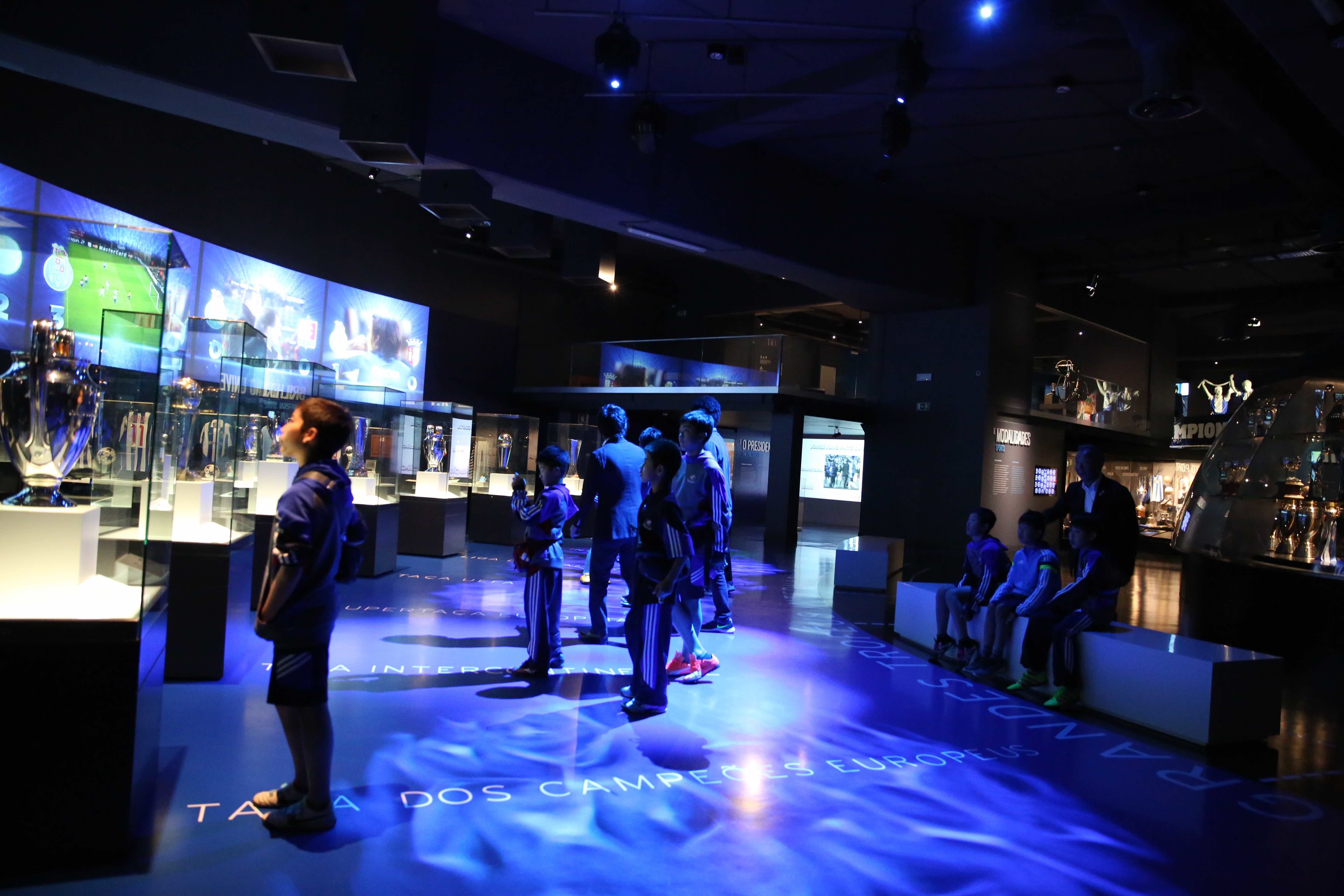 TOUR FC PORTO - MUSEU E ESTÁDIO