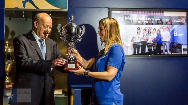 FC Porto - Notícias - Pool feminino: Vânia Franco ajuda Portugal a