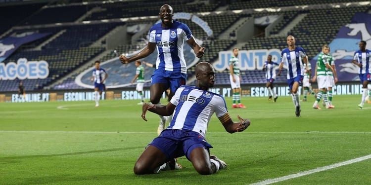 FC Porto - Notícias - Danilo e Fábio Vieira em destaque no FC Porto-Sporting