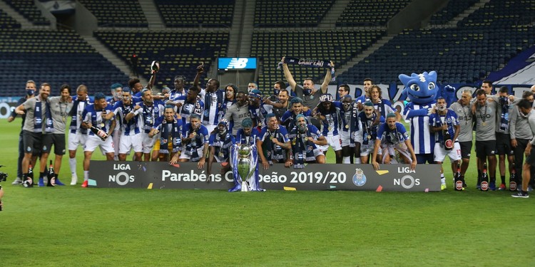 FC Porto - Notícias - O campeão voltou à Dragões