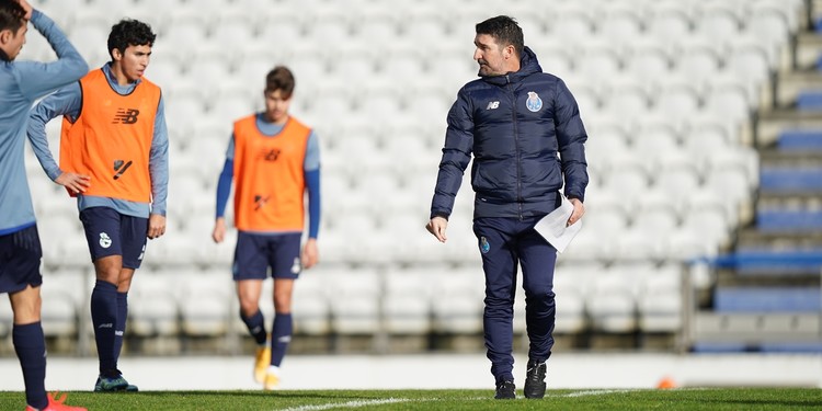 Fc Porto Noticias Antonio Folha E O Novo Treinador Do Fc Porto B