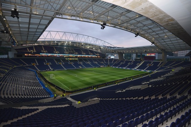 Final da Liga dos Campeões vai jogar-se no Estádio do Dragão