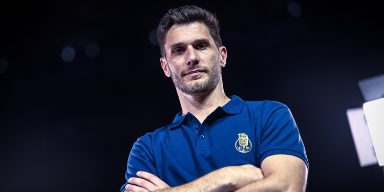 www.fcporto.pt