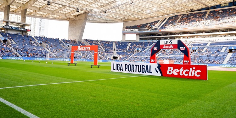 www.fcporto.pt