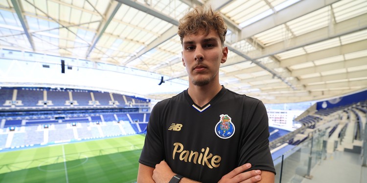 www.fcporto.pt