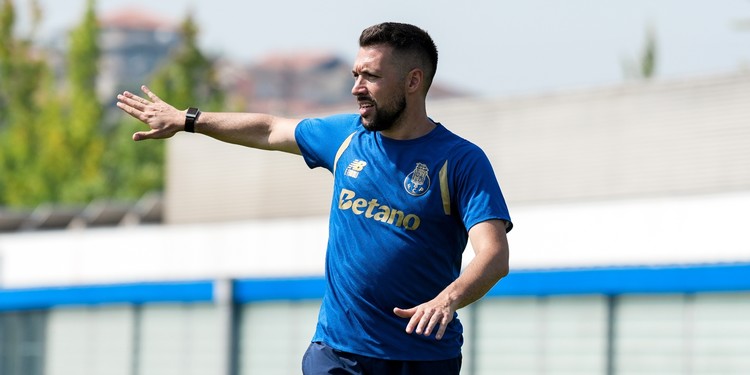 www.fcporto.pt